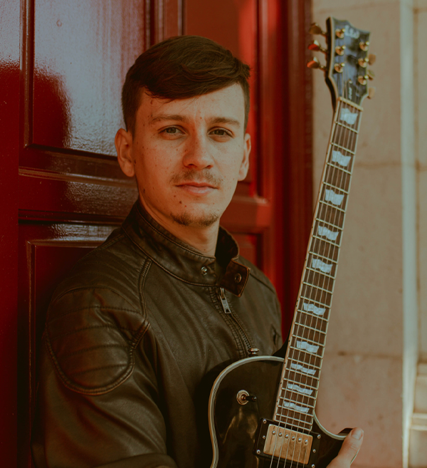 Alejandro-Pena-DSMalaga-Guitarra